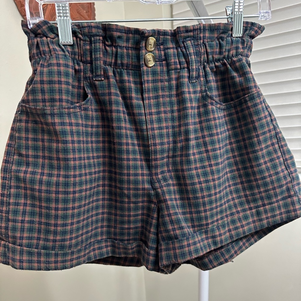 Plaid High-Waisted Shorts, American Eagle, Size 6